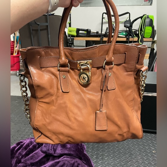 Michael Kors Purse - Picture 8 of 10